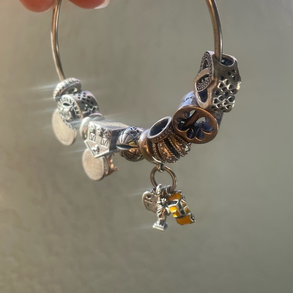 Pandora bracelets all for 200 - Picture 2 of 8